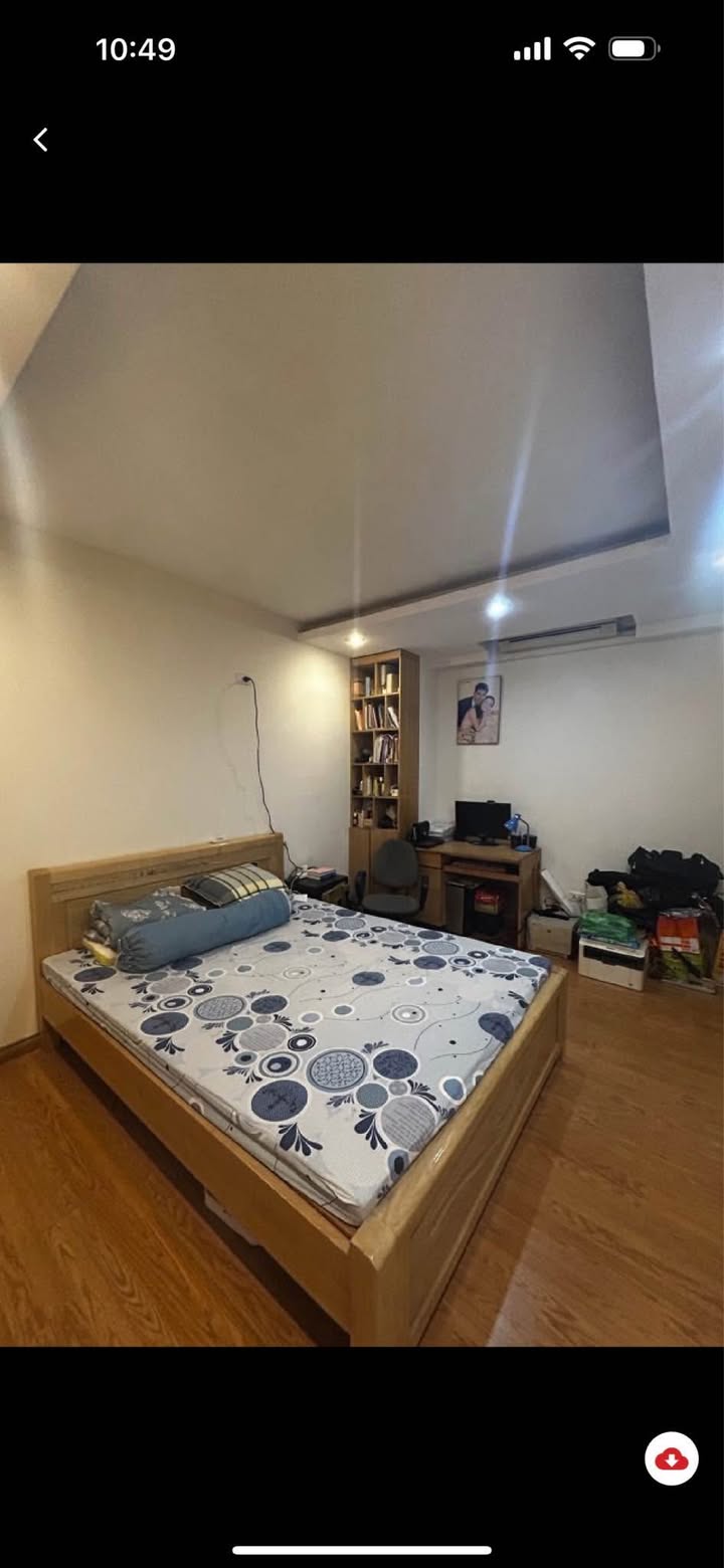 Chung cư Sài Đồng 75m² giá 4 tỷ - Tầng cao view đẹp, nội thất tặng kèm!