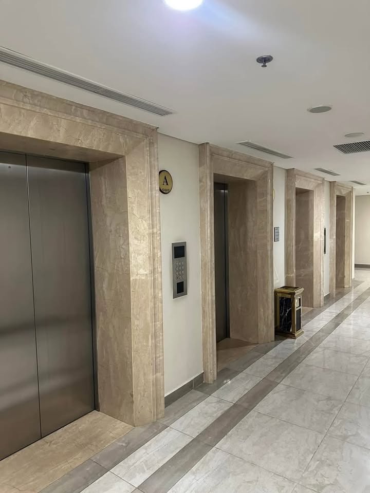 Căn hộ 3 phòng ngủ Sunshine Riverside Tây Hồ 90m² giá 8.9 tỷ - Nội thất cao cấp, view đẹp!