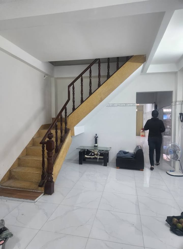 Nhà Mặt Tiền Kinh Doanh Đường Đỗ Thị Tâm Tân Phú 72m² giá 8.5 tỷ - Chính Chủ Chưa Qua Đầu Tư!