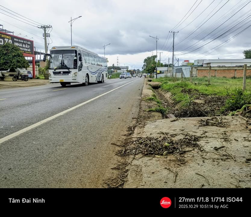 Nhà & Đất Mặt Tiền Quốc Lộ 20, Đức Trọng, Lâm Đồng - Diện Tích Lớn Phù Hợp Kinh Doanh