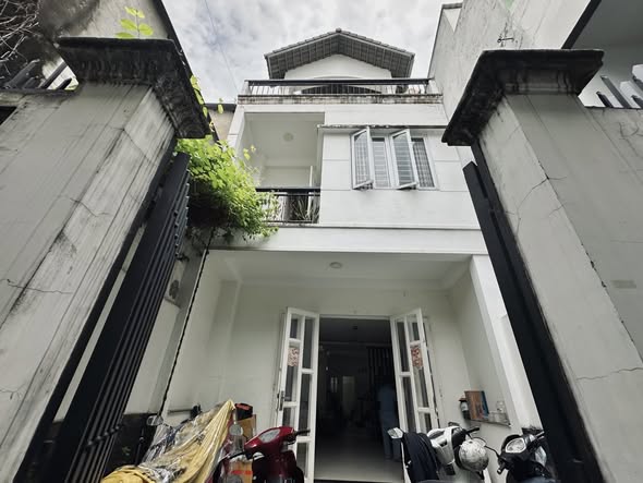 Nhà 3 Tầng Đẹp 87m² Trường Sa, Bình Thạnh chỉ 10.2 Tỷ - Sổ Đỏ Chính Chủ!