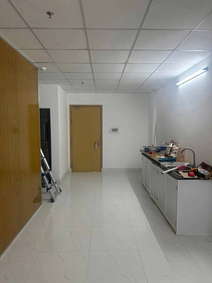 Căn hộ cho thuê chung cư Hồng Loan 5C 56m² giá 5 triệu - View đẹp thoáng mát!