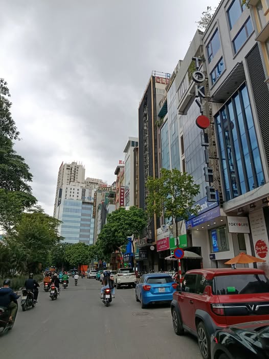 Nhà mặt phố Nguyễn Hoàng, Mỹ Đình 80m² giá 42 tỷ - Cơ hội đầu tư tuyệt vời!