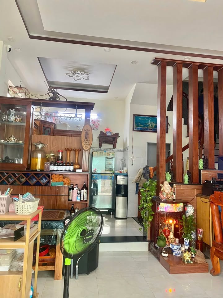 Nhà phố Hoa Lư, Pleiku 42m² - Sổ đỏ chính chủ, giá thỏa thuận!