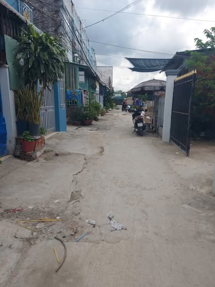 Nhà bán Tân Điền, Long Thượng 93m² giá 1.95 tỷ - Dọn vào ở ngay!