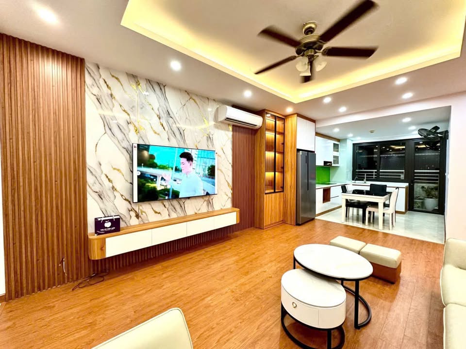 Chung cư C14 Bắc Hà Nam Từ Liêm 108m² - Full nội thất đẹp, sẵn sàng vào ở!