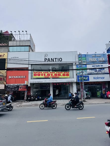 Cho thuê nhà mặt tiền 45 Lê Văn Việt, Thủ Đức 190m² giá 200 triệu - Mặt tiền kinh doanh sầm uất!