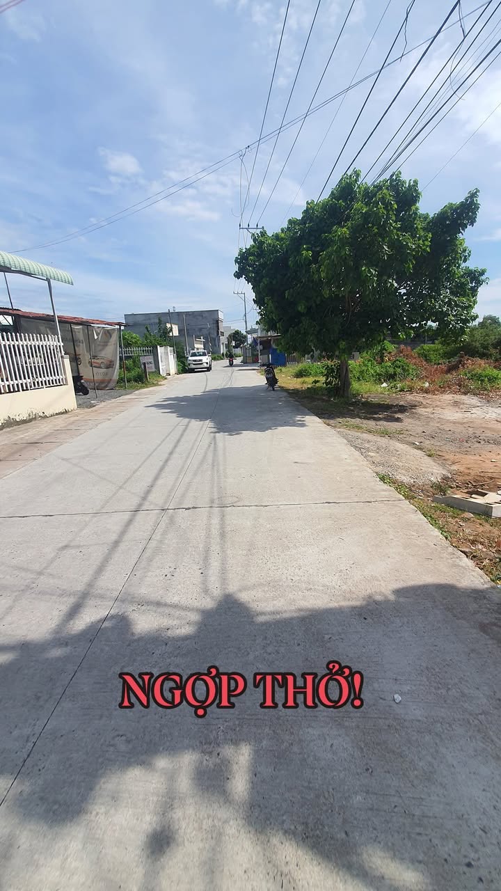 Đất vườn 2600m² Hàm Liêm giá 2.3 tỷ - Giảm ngay 600 triệu!