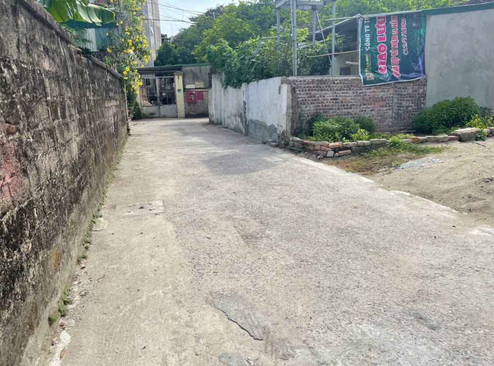 Nhà cho thuê 3 tầng tại Nghi Phú, Vinh - 6.5 triệu/tháng, gần Bệnh viện Quốc tế!