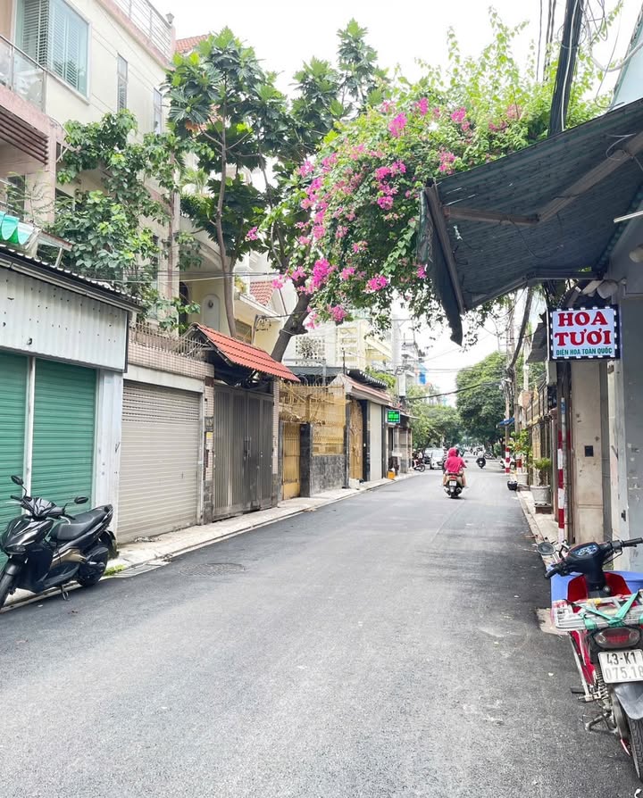 Nhà phố Tân Bình 63m² giá 5 tỷ - Cơ hội đầu tư hấp dẫn!