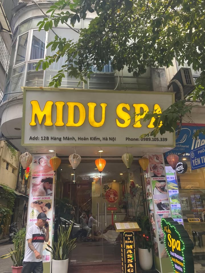 Cho thuê mặt bằng phố Đào Duy Từ, Hoàn Kiếm 30m² giá 66 triệu - Mặt tiền rộng, vị trí đắc địa!