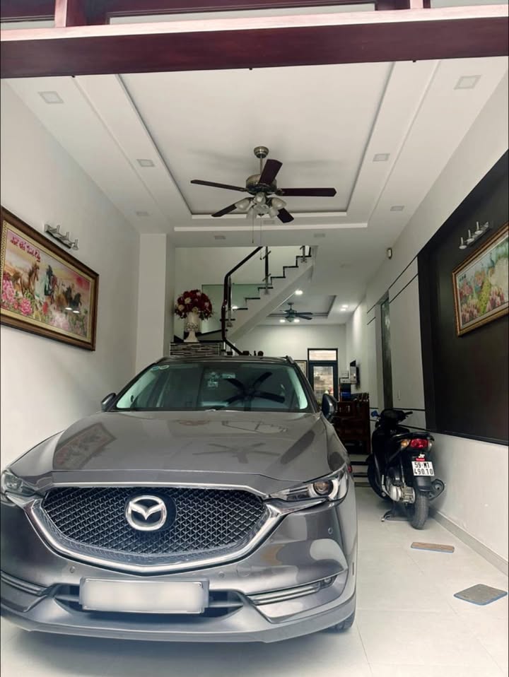 Nhà 4 tầng Tô Hiến Thành, Quận 10, 58m² giá 13 tỷ - Ở ngay, xe hơi vào tận nhà!