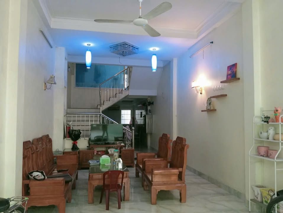 Nhà 3 tầng Khu 10 Đại Phúc 68m² giá 8 tỷ - Đầu tư sinh lời hấp dẫn!