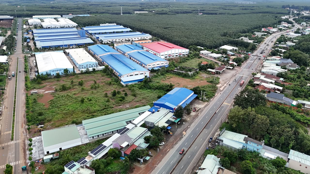 Nhà xưởng 1.164m² mặt tiền 50m ĐT-741 - Dòng tiền 70 triệu/tháng, giá 20 tỷ