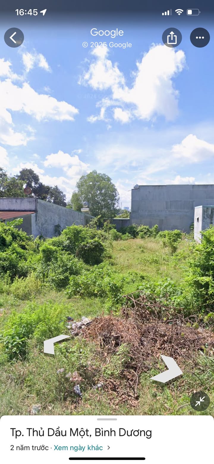 Bán gấp FrontHouse mặt tiền đường DX083 Định Hòa 174m² - Vị trí đắc địa gần bệnh viện