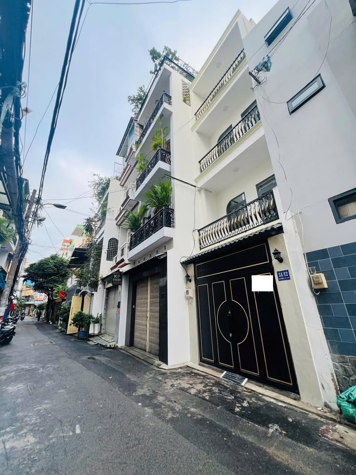 Nhà đẹp Giải Phóng, Tân Bình 49.5m² giá 8.4 tỷ - Sổ hồng chính chủ!