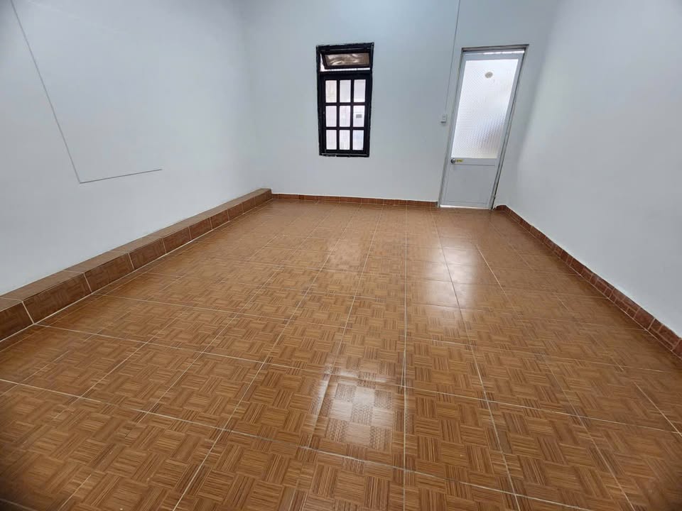 Nhà nguyên căn mặt tiền Bùi Thị Xuân Đà Lạt 100m² giá 45 triệu - Kinh doanh đa ngành nghề