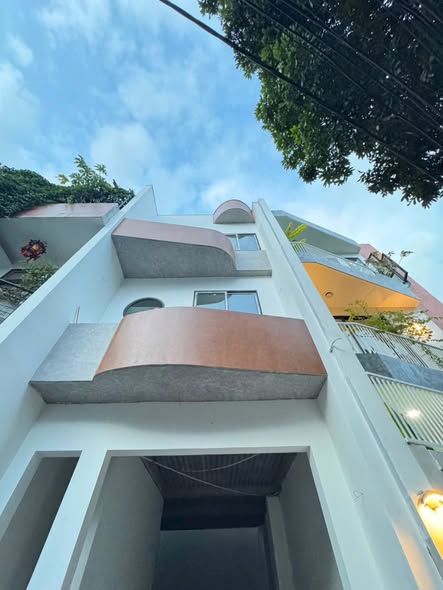 Nhà đẹp 3 tầng kiệt 260 Điện Biên Phủ, Đà Nẵng - Giá chỉ 5 tỷ, đầy đủ nội thất!