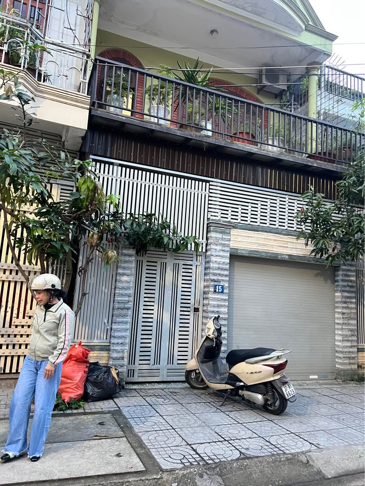 Nhà cho thuê 2 tầng mặt đường Trần Quốc Toản 94m² giá 8 triệu - Vị trí lý tưởng cho kinh doanh