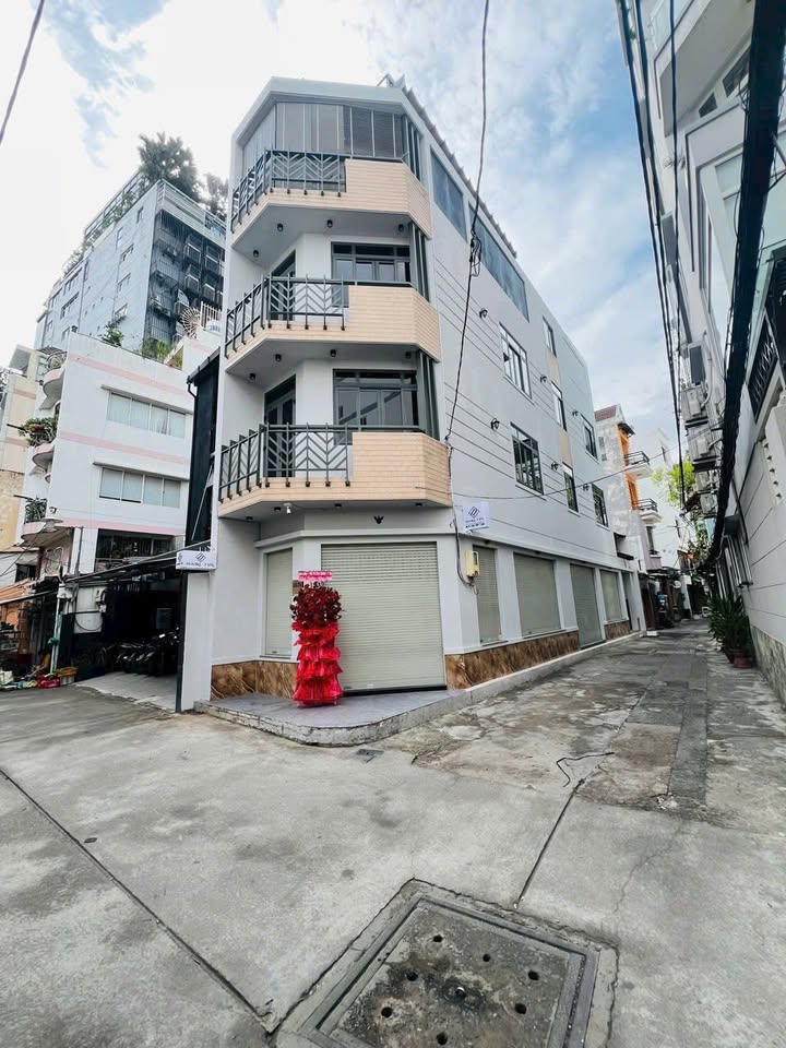 FrontHouse 25/21 Tôn Thất Tùng Quận 1 76m² giá 26 tỷ - Căn góc đẹp, hợp đồng thuê dài hạn!