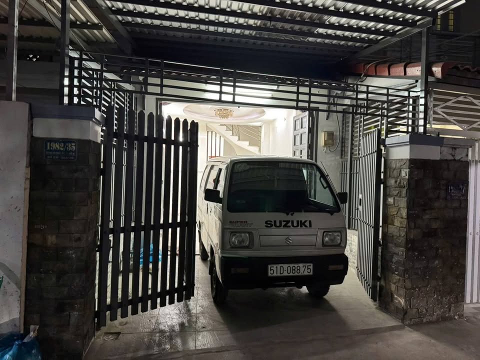 Nhà phố 3 tầng mặt tiền hẻm 1982 Huỳnh Tấn Phát 64m² giá 4.9 tỷ - Pháp lý rõ ràng!