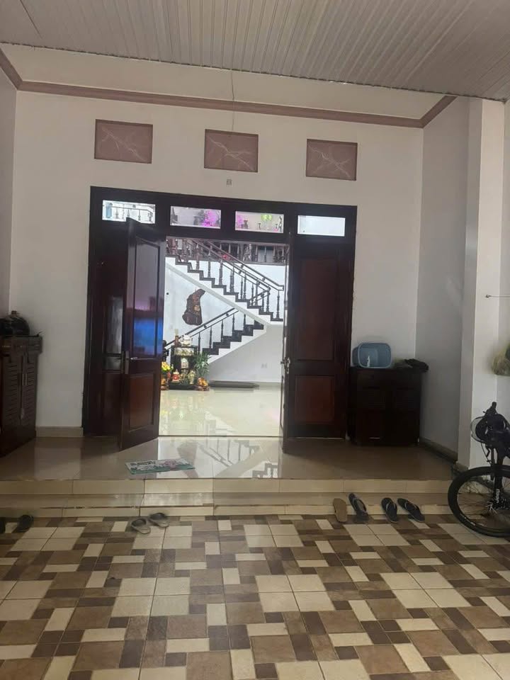 Nhà 2 mặt tiền Yniksơ, Tân Lập 256.2m² giá 8.1 tỷ - Sẵn sàng vào ở!