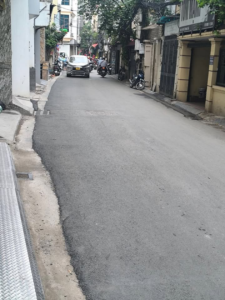 Bán Nhà Mặt Phố Lê Trọng Tấn 53m² giá 21 tỷ - Kinh Doanh Đỉnh Cao, View Hồ Đẹp