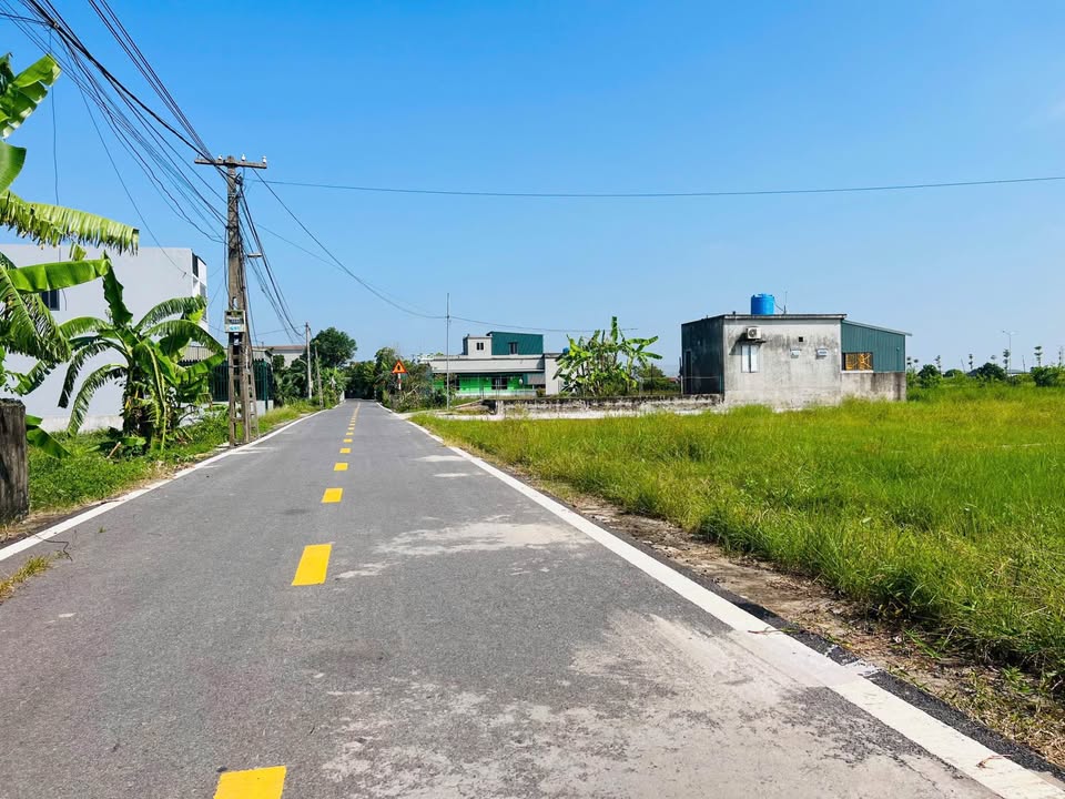 Lô góc 3 mặt tiền tại Vĩnh Ninh, Tiền Hải 100m² - Pháp lý đầy đủ!