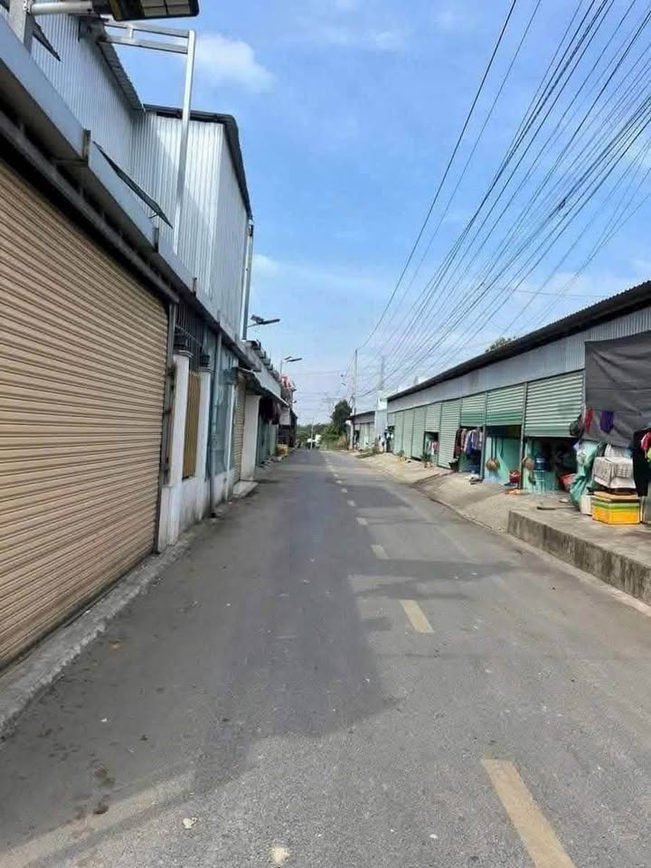 Đất mặt tiền đường Uyên Hưng 26, Tân Uyên 322m² giá 3 tỷ - Đầu tư sinh lời ngay!