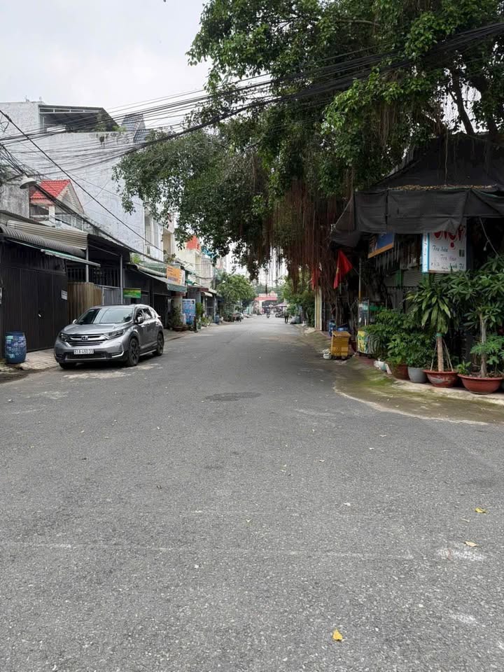 Nhà trọ 100m² Tân Đông Hiệp Dĩ An giá 4.3 tỷ - Đầu tư sinh lời ngay!