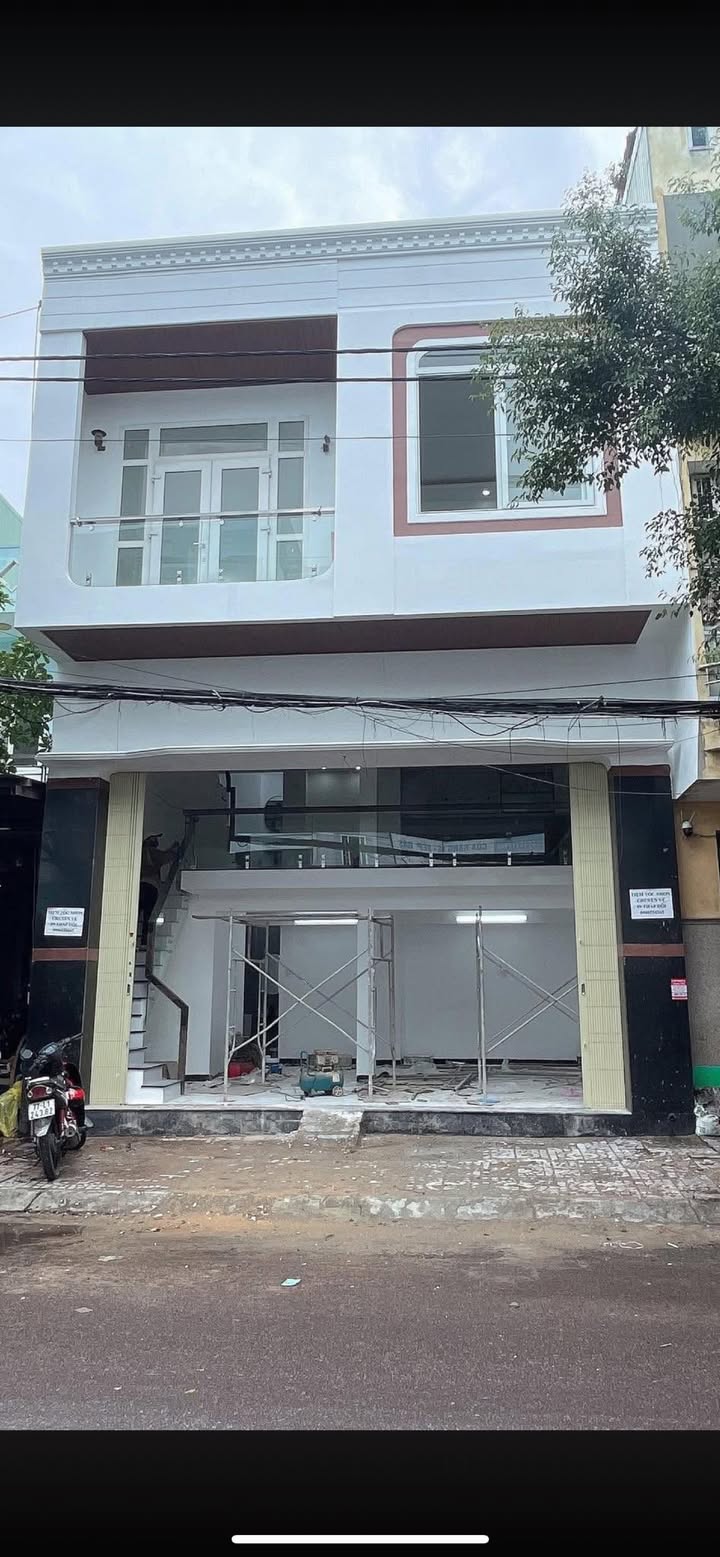 Bán nhà mặt tiền Đống Đa - Quy Nhơn 43m² giá 4.5 tỷ - Vị trí sầm uất, kinh doanh thuận lợi!