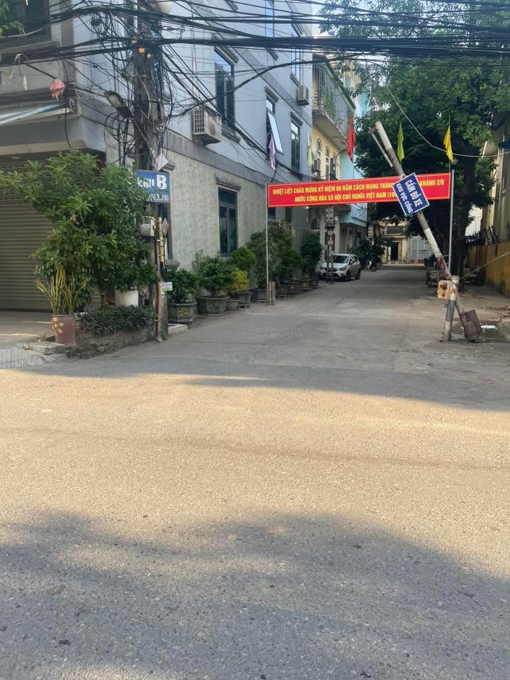 Đất phân lô Trung đoàn 664 Vĩnh Quỳnh 38m² giá 6.2 tỷ - Mặt tiền đẹp, ô tô vào nhà!