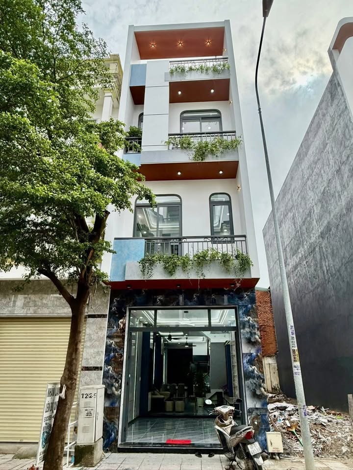 Nhà phố An Phú, TP. HCM 64m² giá 5 tỷ - Sẵn sàng vào ở ngay!