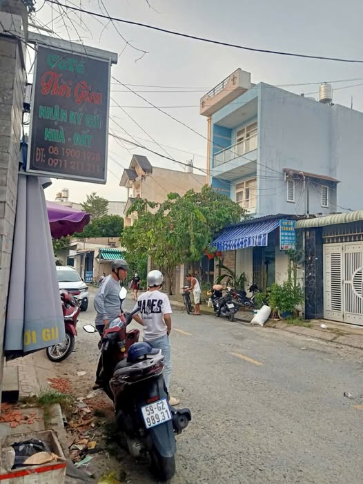 Nhà mặt tiền Ấp Đông 4, Thới Tam Thôn 160m² giá 8.2 tỷ - Cơ hội đầu tư hiếm có!