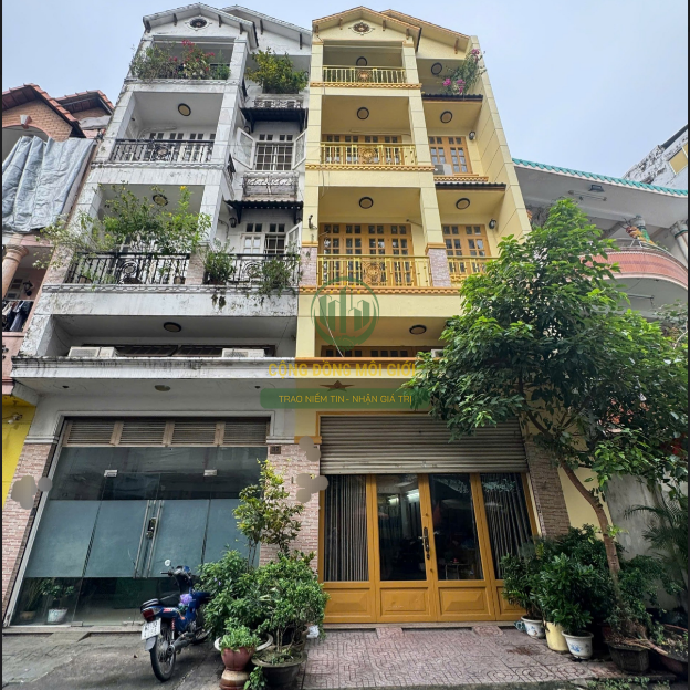 Nhà mặt tiền đường Hoa Sữa, Phú Nhuận 62m² giá 22.5 tỷ - Cơ hội đầu tư hấp dẫn!