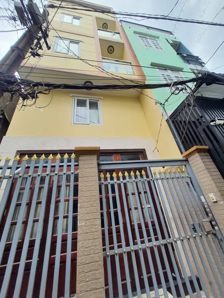 Căn hộ CHDV 5 tầng tại Chợ Bà Chiểu 43.7m² giá 6.4 tỷ - Đầu tư sinh lời cao!