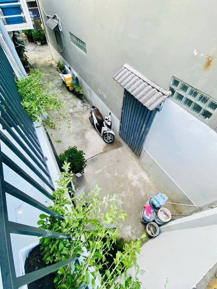 Nhà phố Gò Vấp 27.9m² giá 3.4 tỷ - Hẻm xe ba gác, sẵn sàng ở ngay!