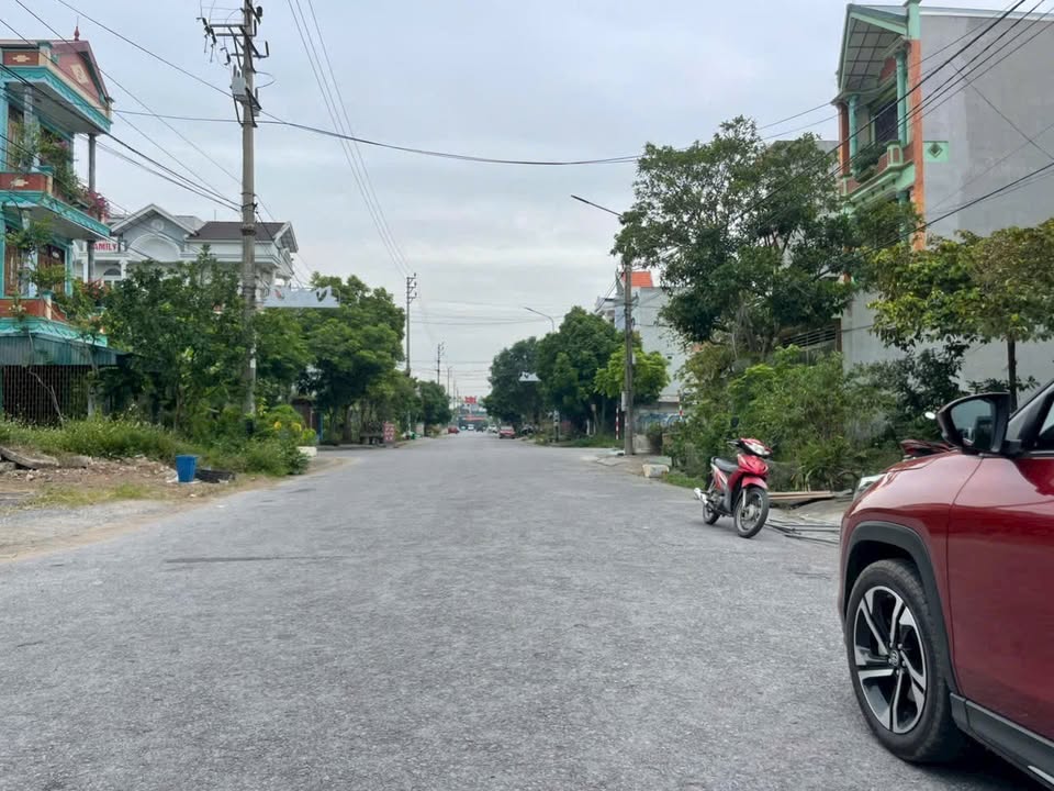 Đất nền Trục đường chính số 5, Kiến Xương 90m² giá chỉ 2 tỷ - Đầu tư sinh lời!