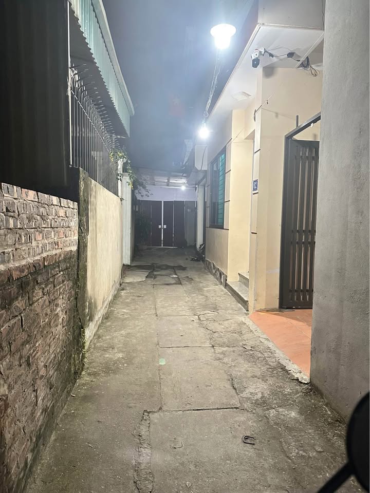 Đất Ngọc Hồi 45m² giá 4 tỷ - Sổ đỏ chính chủ, tiềm năng sinh lời cao!