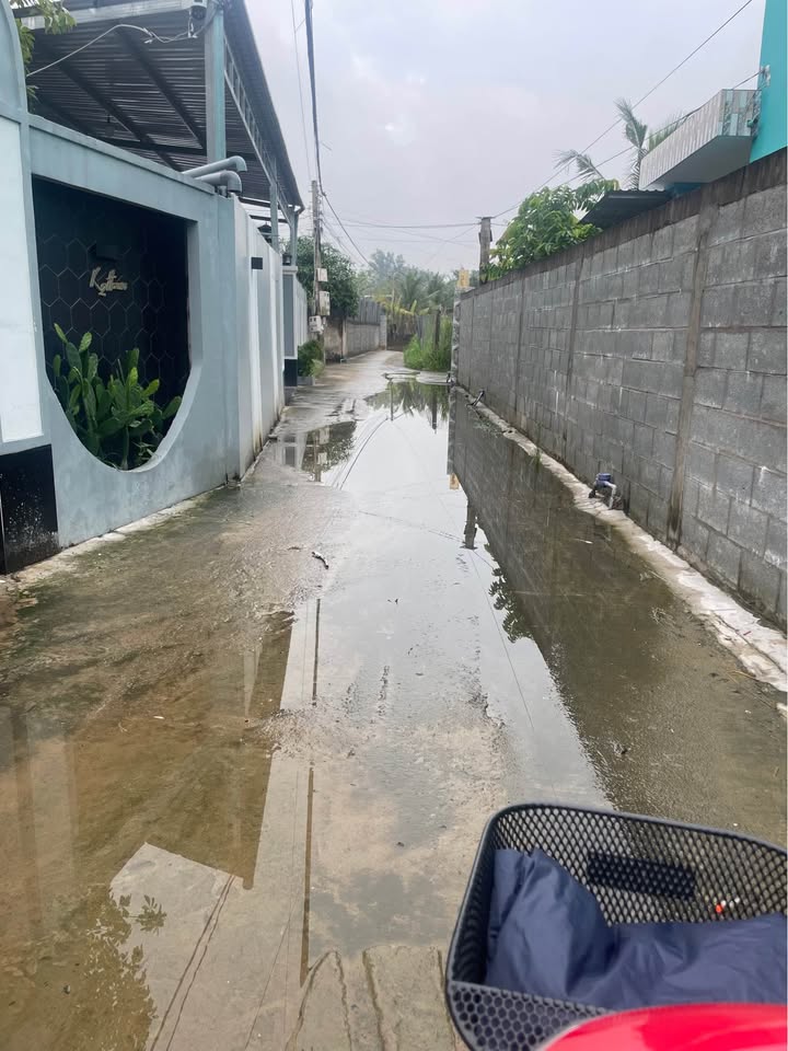 Nhà cấp 3 Tân Lý Đông 170m² giá 1.8 tỷ - Sổ đỏ chính chủ, thương lượng nhẹ!