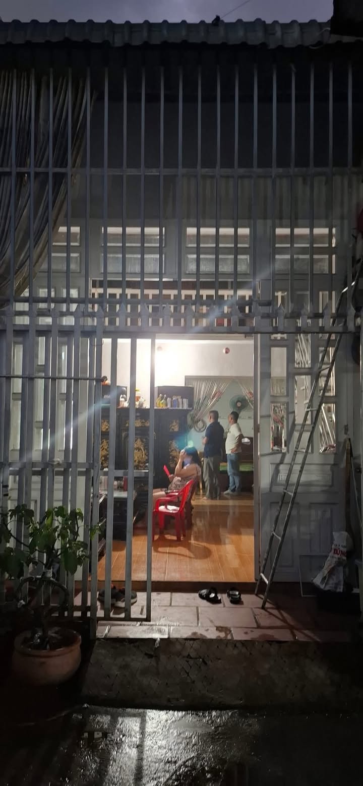 Bán nhà Sổ Chung tại An Phú, Thuận An, Bình Dương 50m² - Giá chỉ 1.17 tỷ!