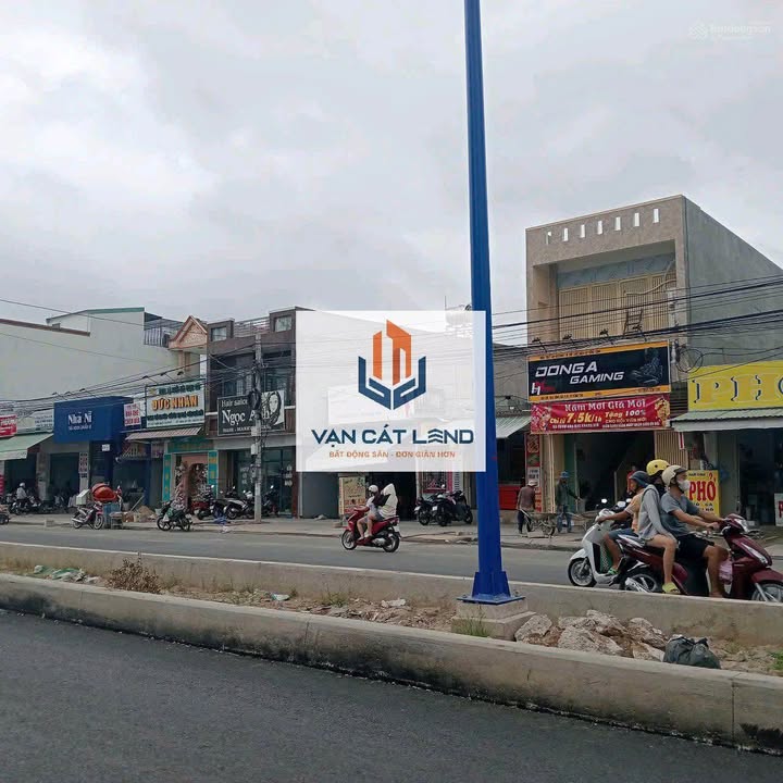 Nhà nguyên căn mặt tiền Bùi Thiện Ngộ, Vũng Tàu 202m² giá 11 triệu - Kinh doanh tự do!