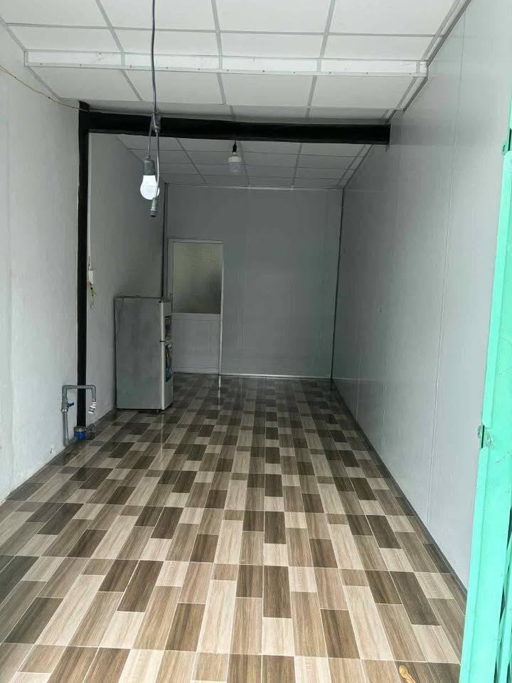 Cho thuê mặt bằng đường Trần Hưng Đạo Mỹ Tho 21m² - Vị trí đẹp gần trường và chợ!