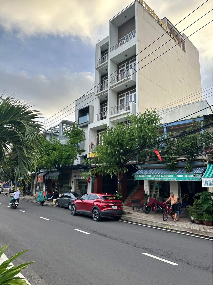Nhà mặt tiền Trần Phú, Nha Trang 111,7m² giá 19 tỷ - Cơ hội vàng đầu tư!