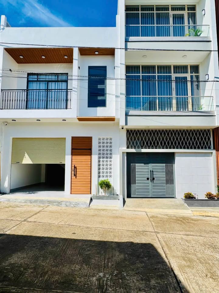 Bán nhà 2 tầng Khu Đấu Giá Công An Trần Quý Cáp, 79.36m² giá 5.45 tỷ - Sẵn sàng vào ở ngay!