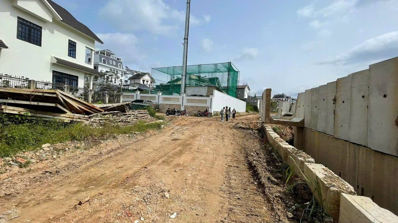 Đất đẹp đường Yersin, Đà Lạt 286m² giá 16 tỷ - Vị trí vàng hiếm có!