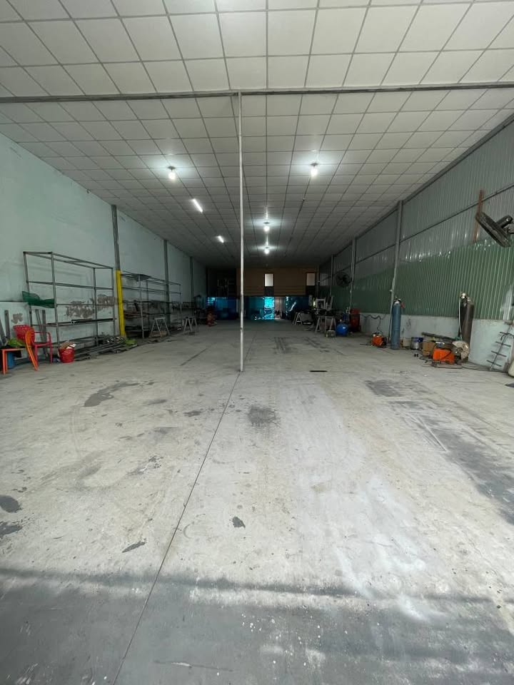 Kho xưởng cho thuê tại khu dân cư Việt-Sing, Thuận An 300m² - Phù hợp kinh doanh đa ngành