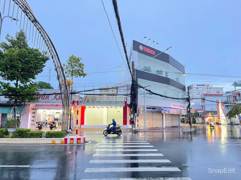 FrontHouse cho thuê đường Trần Hưng Đạo, Sóc Trăng 67m² giá 20 triệu - Đặc biệt thuận lợi cho kinh doanh!