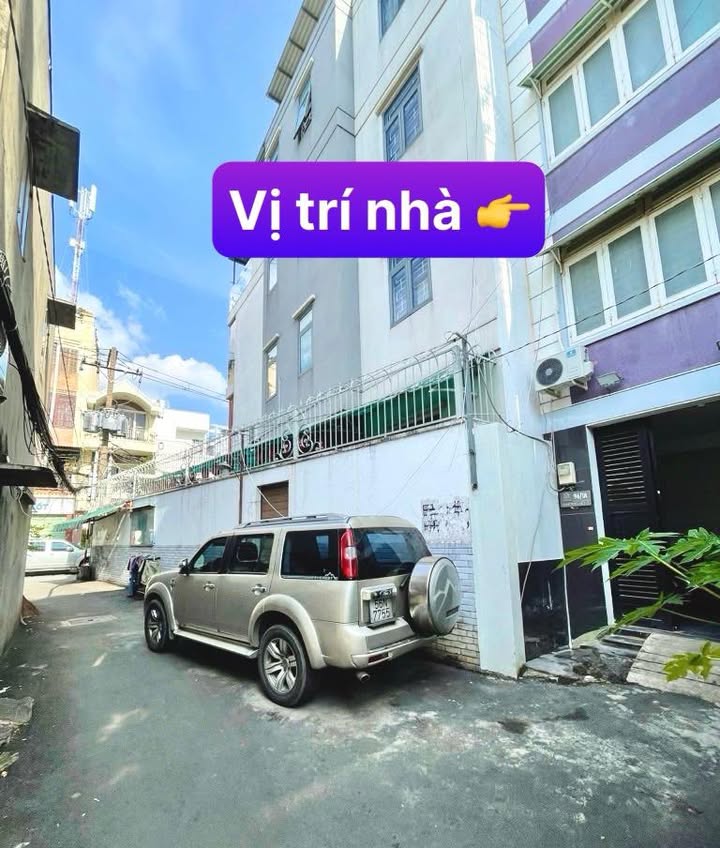 Căn hộ dịch vụ 5 tầng đường Thích Quảng Đức 70m² - Sổ đỏ đầy đủ, thu nhập 600 triệu/năm!