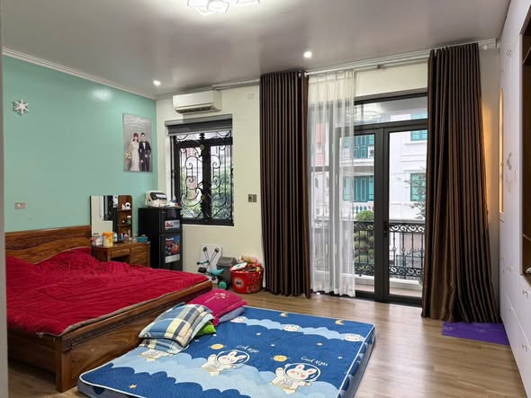 Nhà 3 tầng mặt chính Yết Kiêu, Bắc Ninh 87m² giá 15 tỷ - Đầu tư sinh lời ngay!